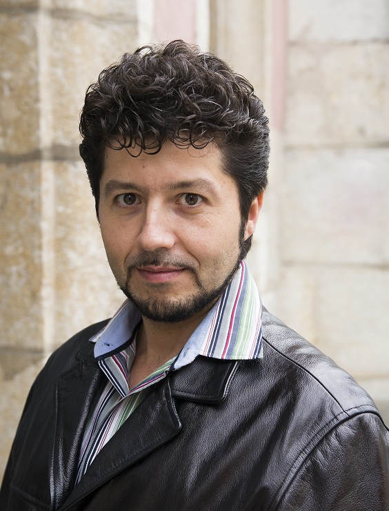 Geani Brad în rolul Figaro la Opera Maghiară din Cluj-Napoca