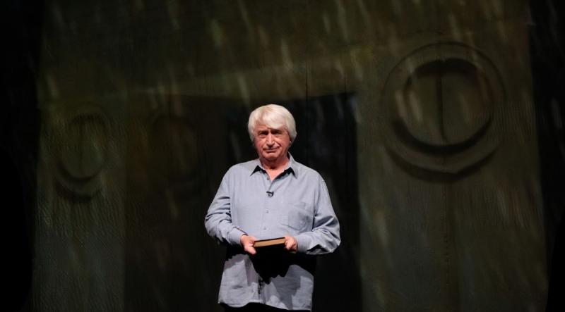 Primul Teatru de Poezie din România – Teatrul Poesis