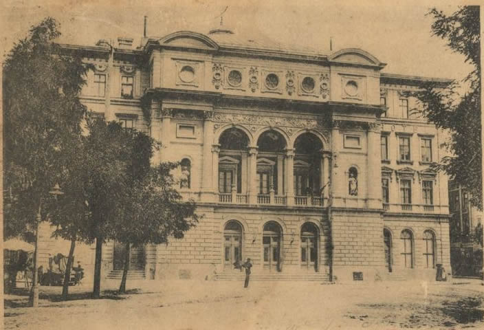 Opera Română din Timișoara împlinește astăzi 75 de ani