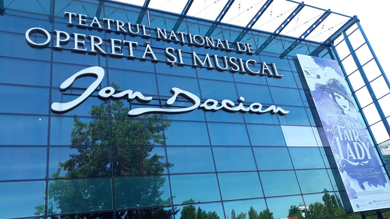 Teatrul de Operetă organizează o campanie umanitară pentru refugiații din Ucraina