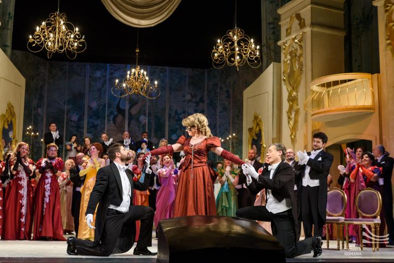 Atmosferă festivă la trecerea dintre ani, pe Scena Operei române clujene