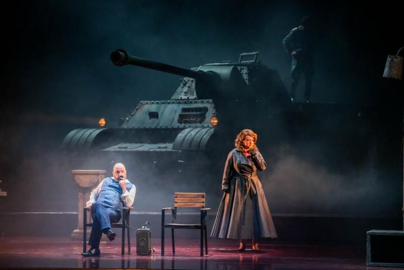 TancTosca 1956-es Budapesten az Andrássy utca