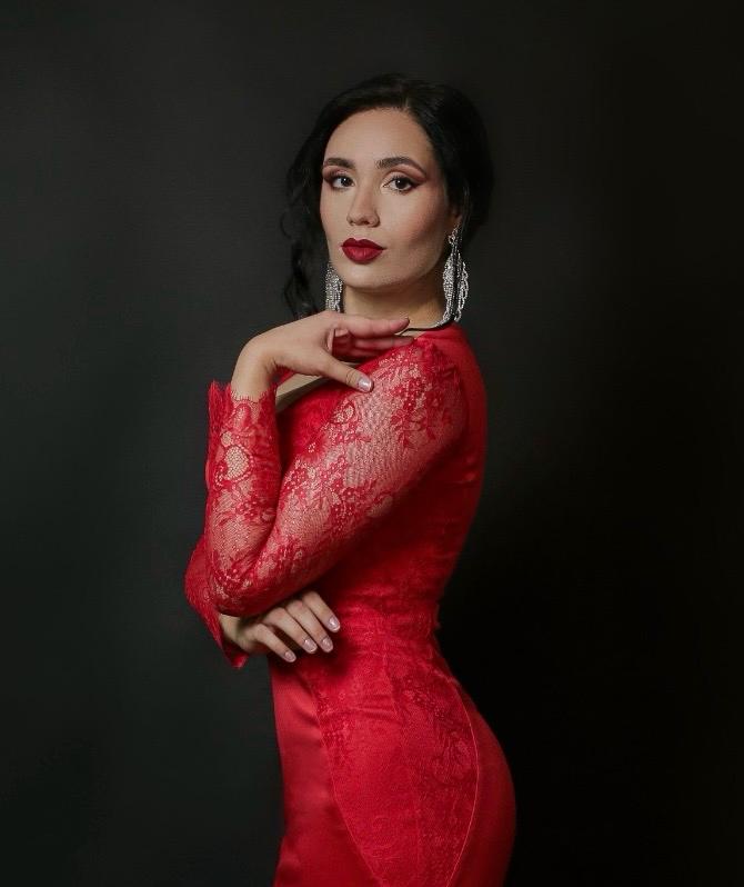 Aida Pascu, premiul "Tânărul artist al anului"